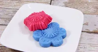 Make Fondant Flowers