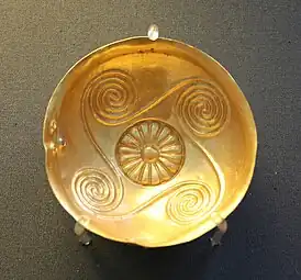 Minoan cup, part of the Aegina Treasure, 1850–1550 BC, gold, British Museum