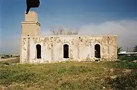 Old mosque of Kawfakha, in 2000, presently used as a storehouse